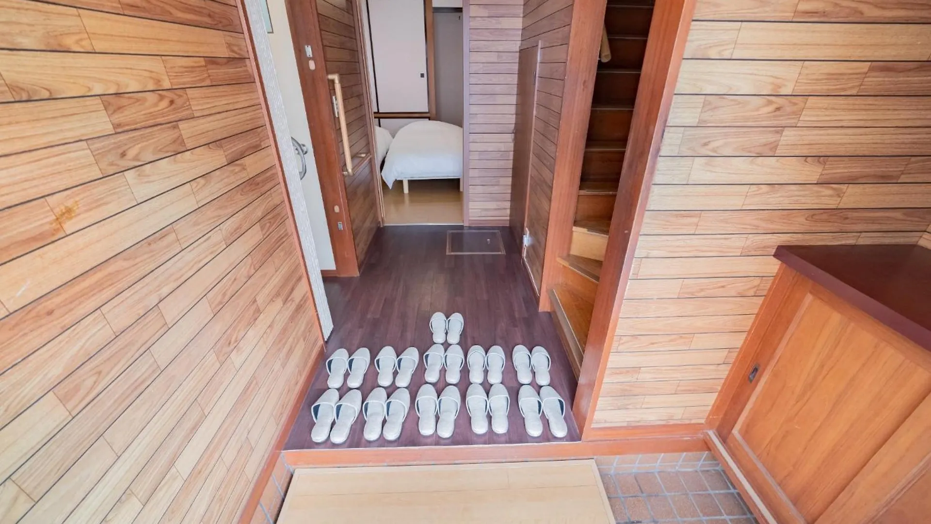 Nakajima Park West House / Vacation Stay 5418 Sapporo